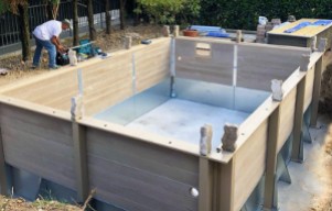 Come preparare il terreno per una piscina fuori terra: prato, sabbia o cemento?